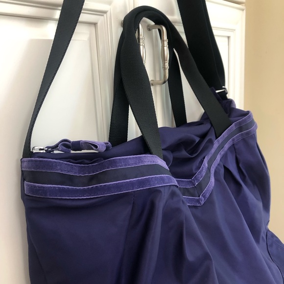 EUC Ivivva by Lululemon duffel bag - Picture 6 of 14
